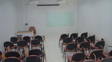 Ruang Kelas & Laboratorium